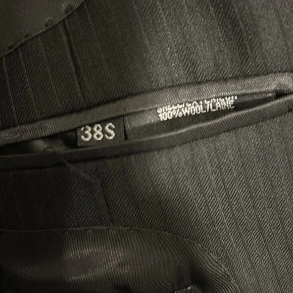 Men's Black Pinstripe Blazer - Picture 3 of 3